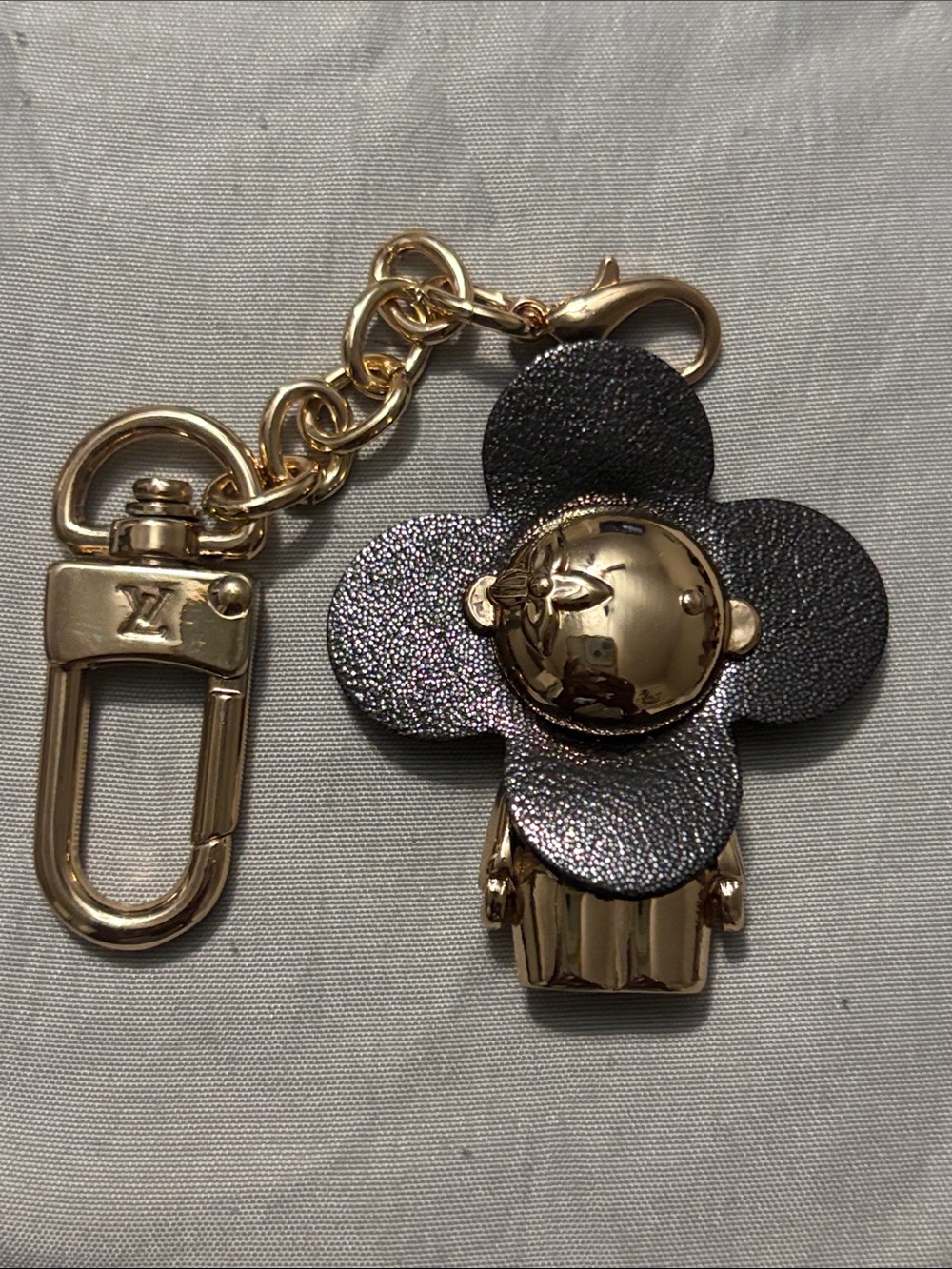 Louis Vuitton Gold-Tone and Black Flower Key Charm
